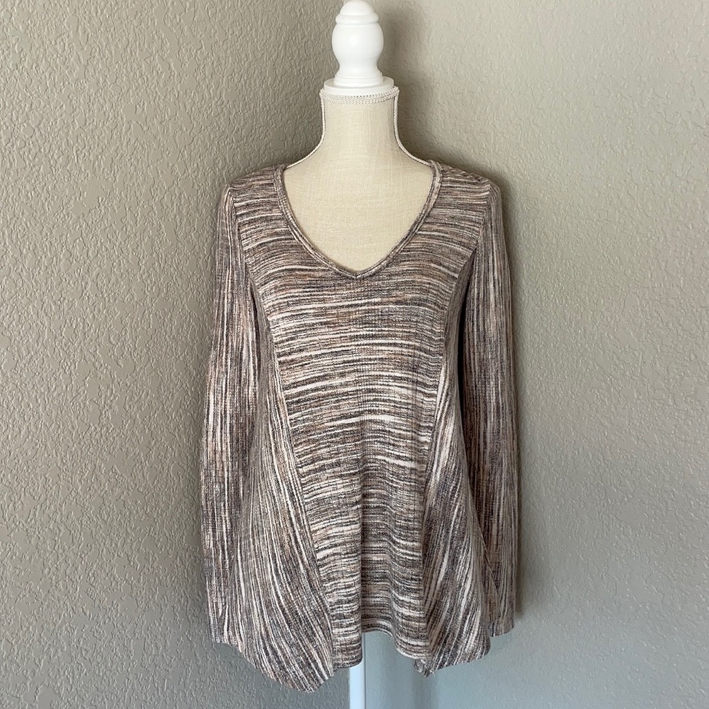 Knox Rose Long Sleeve Top